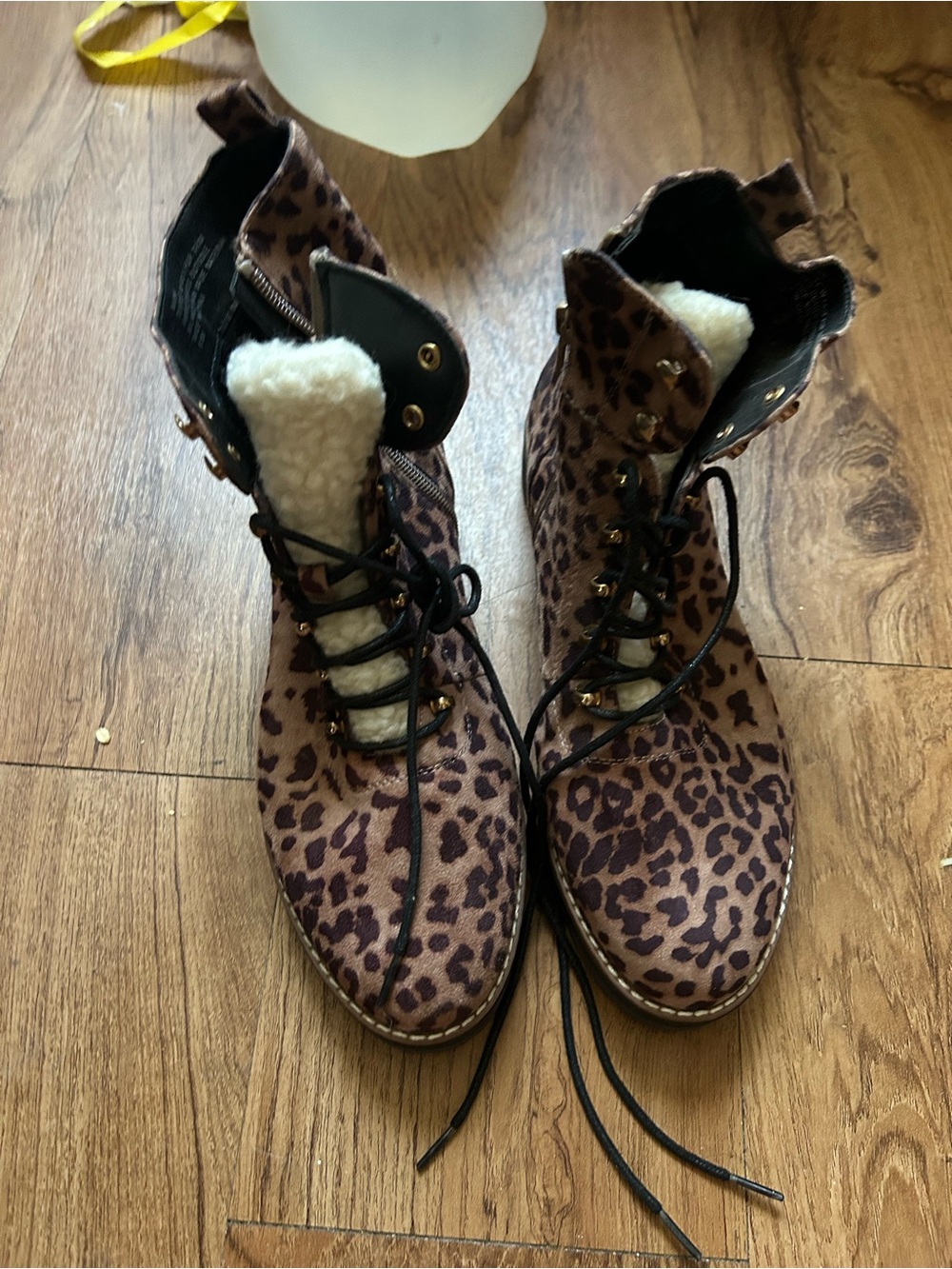 Leopard Print Lace-Up Women's Ankle Boots with Faux Shearling